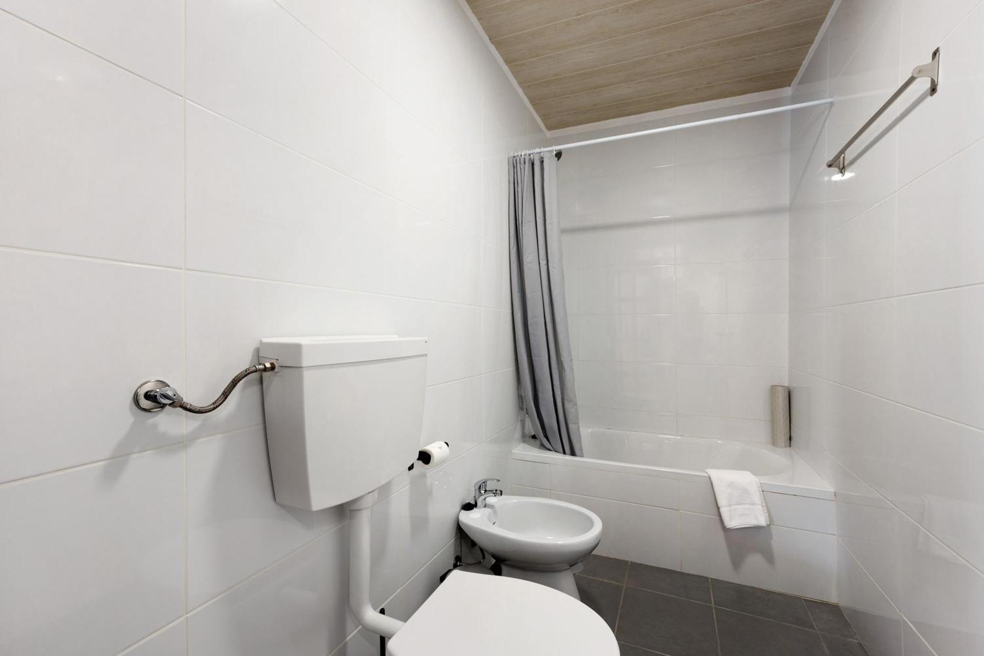 A Cerca - B Apartment Lagos Exterior photo